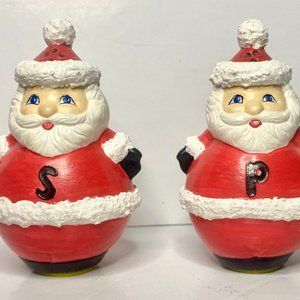 Santa Claus Christmas Salt and Pepper Shakers With Stoppers- Like New